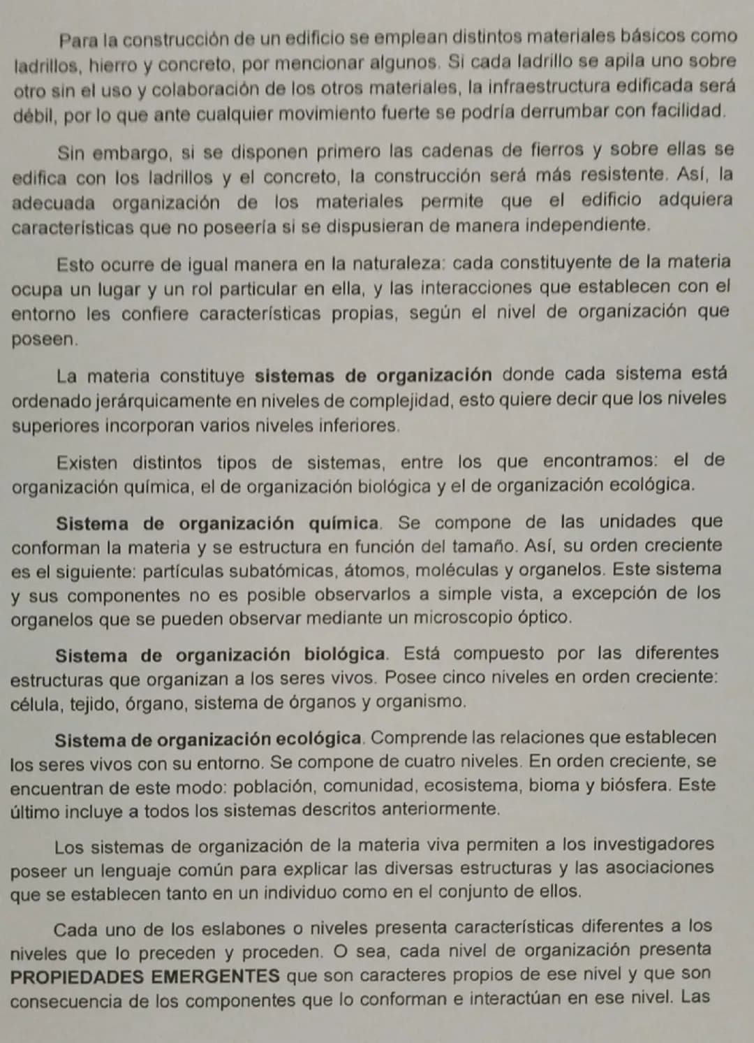 Para la construcción de un edificio se emplean distintos materiales básicos como
ladrillos, hierro y concreto, por mencionar algunos. Si cad