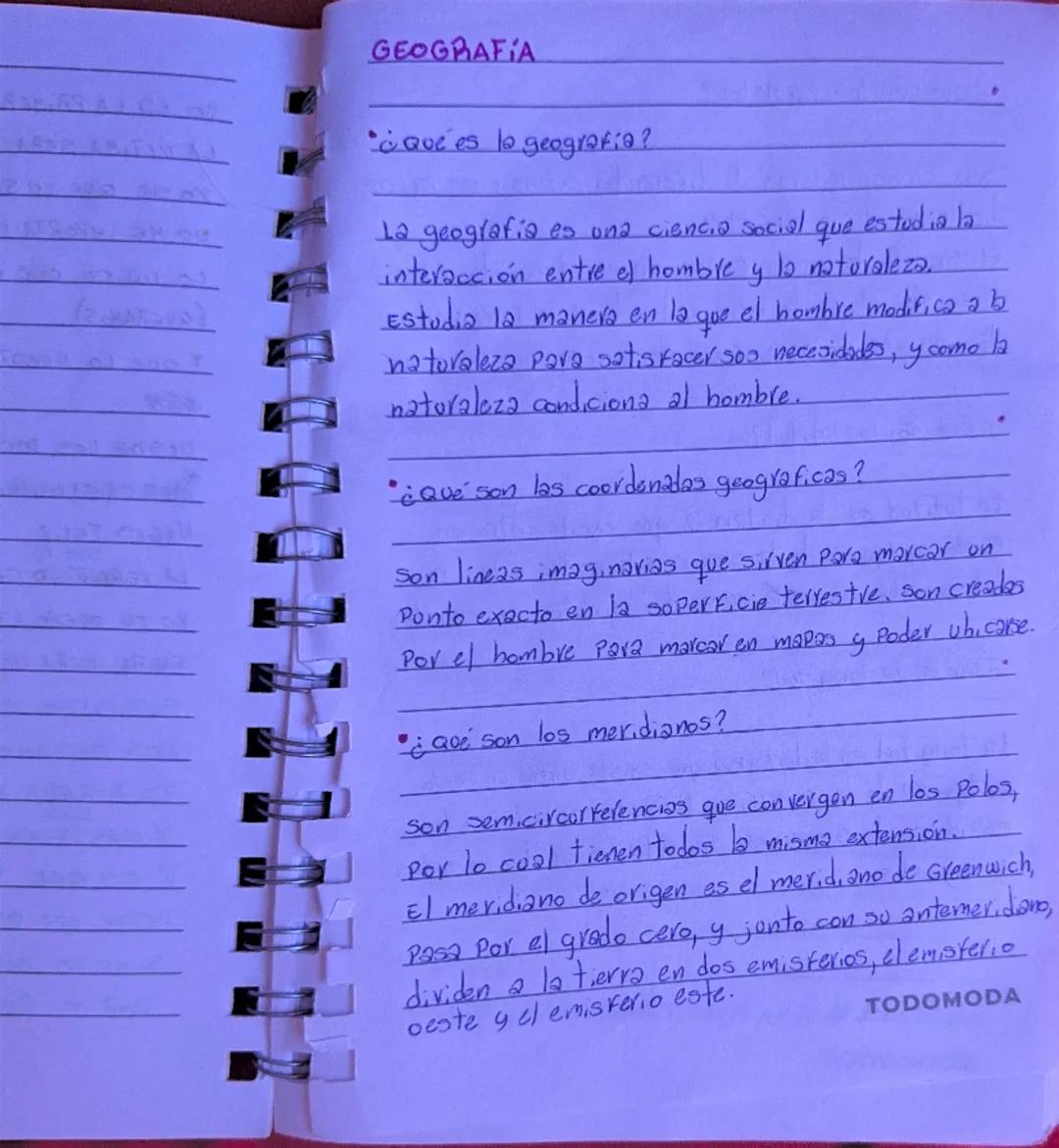 GEOGRAFIA

¿qué es lo geografia?

la geografia es una ciencia social que estudia la
interacción entre el hombre y la naturaleza.
Estudia la 