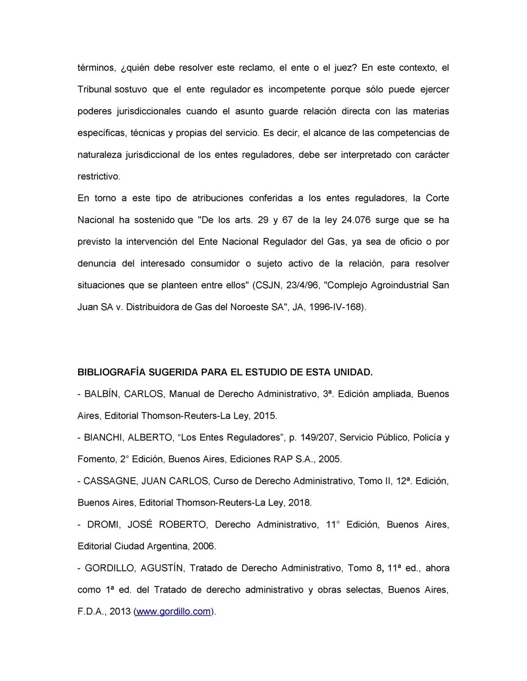 DERECHO CONSTITUCIONAL Y DERECHO ADMINISTRATIVO:
Se deja expresa constancia de que este resumen es meramente ilustrativo y se
confecciona a