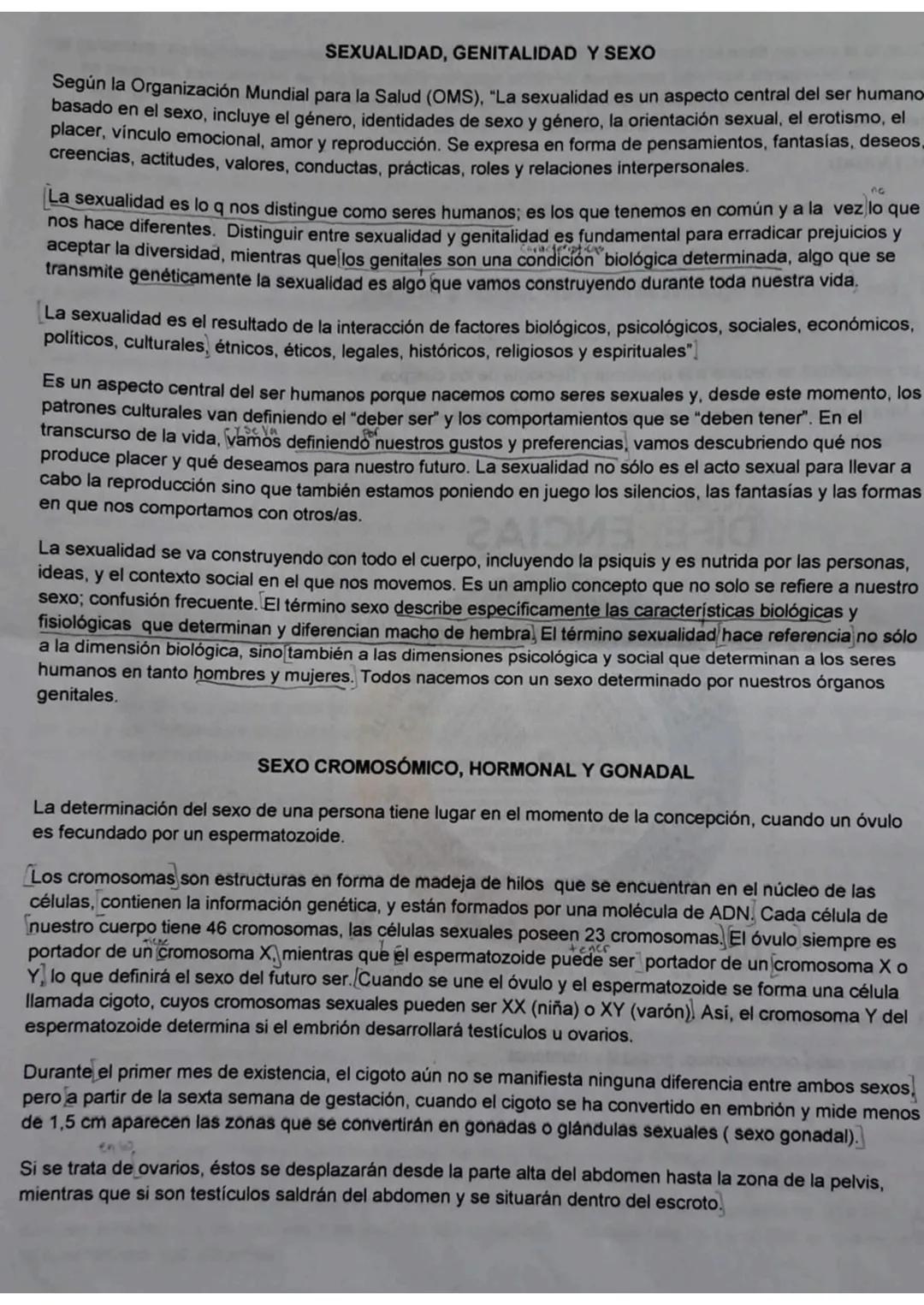 Cuando el embrión tiene los cromosomas femeninos XX, las hormonas maternas (estrógenos) estimulan el
desarrollo de órganos sexuales femenino