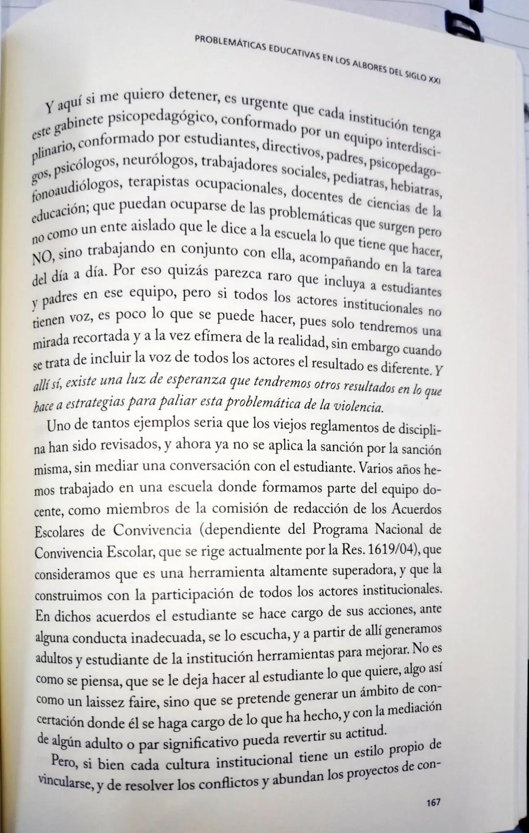# CAPÍTULO 6
La violencia: familiar y escolar # 1. La violencia familiar
El maltrato infantil está vinculado con la violencia familiar.
S